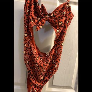 HOLLISTER CHEETAH PRINT ONE PIECE CUT OUT PADDED